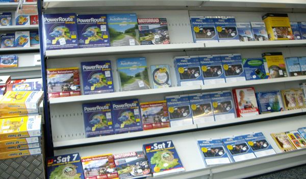 SATURN の地図ソフト売り場