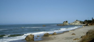 日本海!! 波が荒いっす