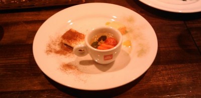 最後はデザート