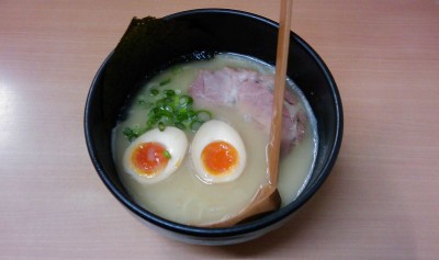 タマゴラーメン