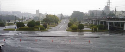 試験コースも1台も走ってなかった・・・