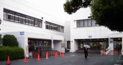 試験場はガラガラです・・・