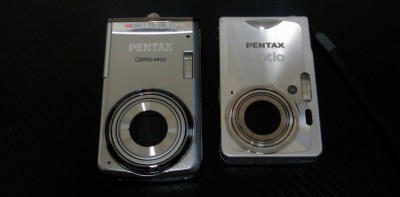 M60 (右) の方が S7 (左) よりもちょっと大きめ