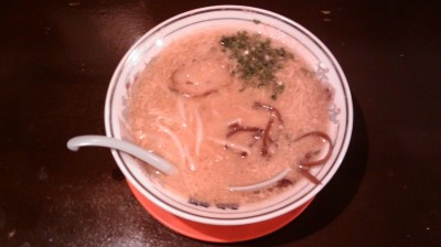 今回は赤皿をオーダー