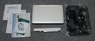 中身一式。意外に色々入っています。