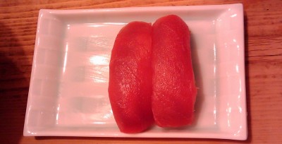 サービスのマグロ。