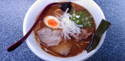 和風とんこつに半煮玉子＋黒豚を追加