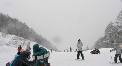 ゲレンデもやっぱり雪が降ってました