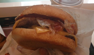 ワッパーより小ぶり