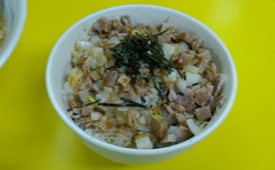チャーシュー丼は250円