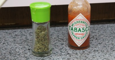 バジルとタバスコ