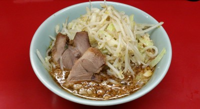 麺がない状態でこのボリューム