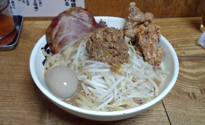 焦がし味噌麺