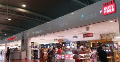 免税店でお買い物