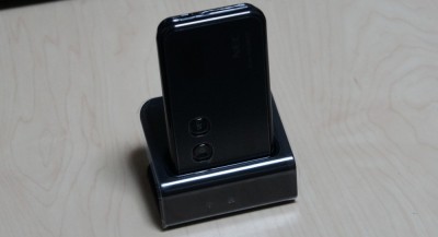 クレードルに載せてみた