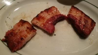 SIZZLING BACON